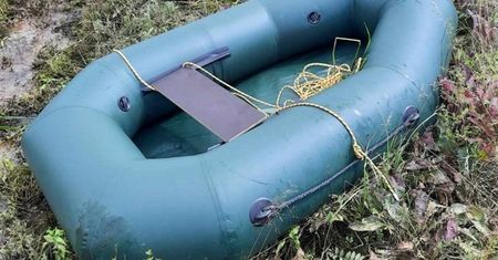 Pontonem przez polsko-białoruską granicę. Strażnicy pokazali zdjęcie