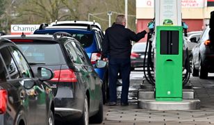 Ceny paliw w wakacje. "Na przełomie lipca i sierpnia będzie najtaniej"