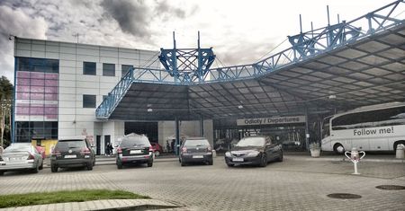 Metamorfoza polskiego lotniska. Ma przestarzałe systemy i terminal