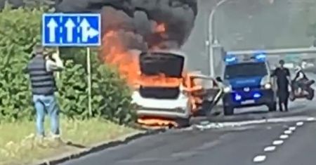 Poznań. Groźny wypadek. Nad miastem pojawiły się kłęby dymu