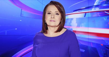 Tylko czekała na tekst o Tusku. Kamera pokazała minę Danuty Holeckiej