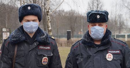 Rosjanin ukarany. Tylko puścił ukraińską piosenkę