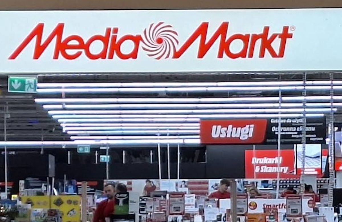Maska do pielęgnacji twarzy. Teraz 20 proc. taniej w Media Markt