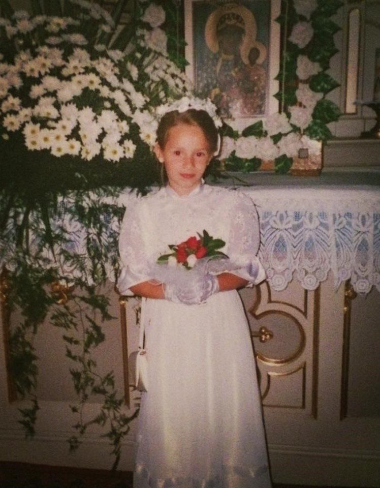 Gwiazdy wspominają dzień pierwszej komunii świętej