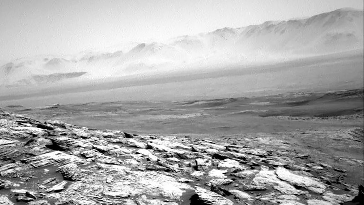 Mgła na Marsie: NASA publikuje interesujące zdjęcia z Curiosity 1