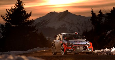 Marcin Rybak jest zawsze tam, gdzie kurz i spaliny – oto jak wyglądają rajdy WRC w jego obiektywie