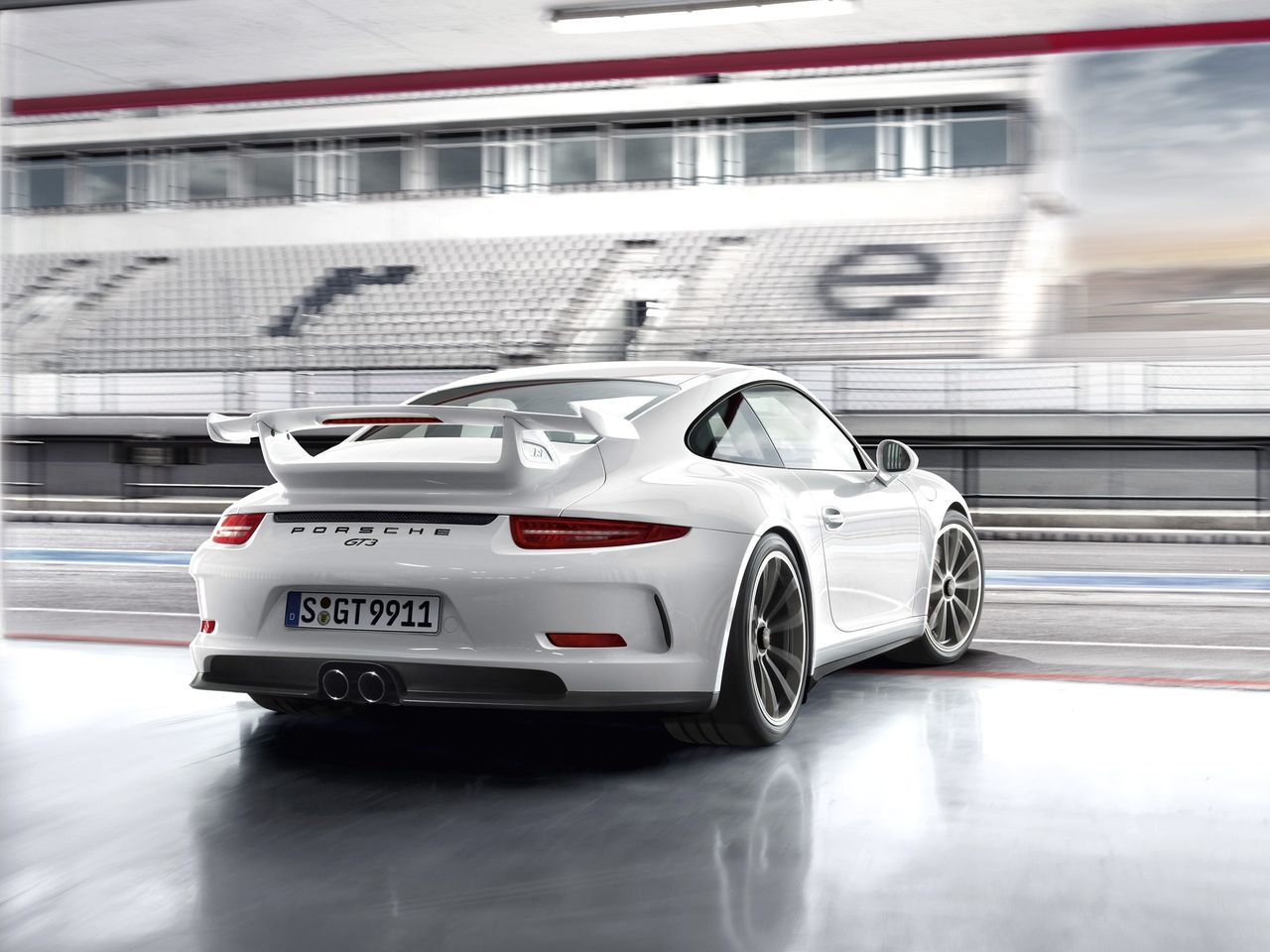 Porsche 911 GT3 - wreszcie naprawione!