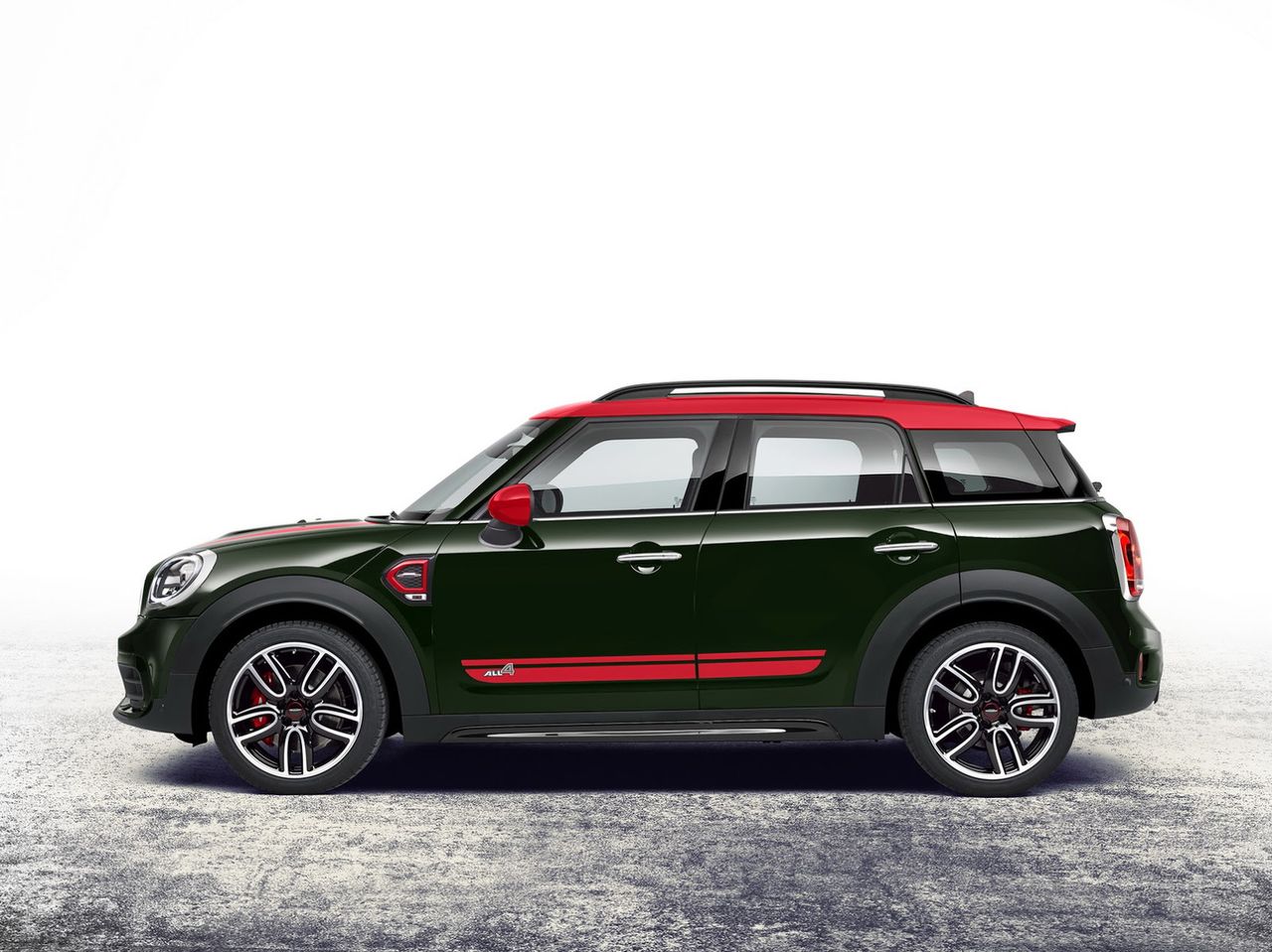 Nowe Mini Countryman debiutuje w ostrej wersji JCW