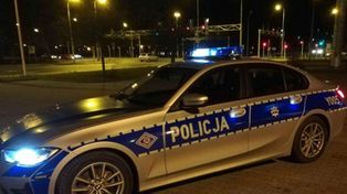 Bieżuń: Ostrzegał światłami przed policją. Miał zakaz prowadzenia