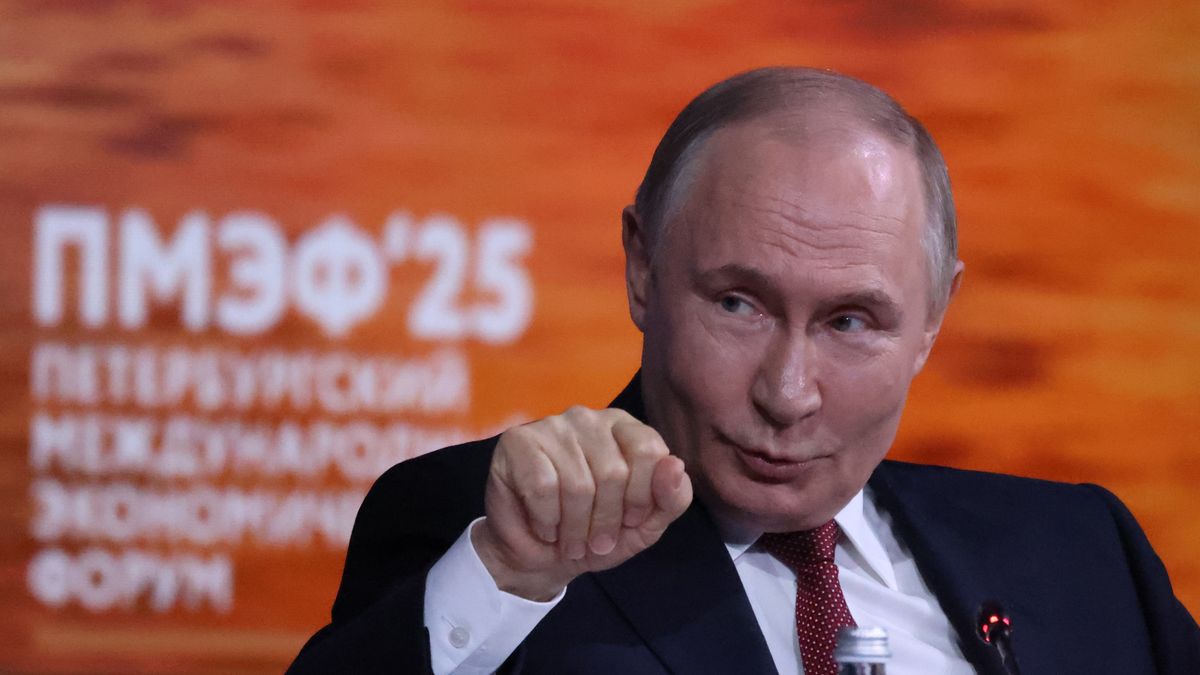 SAINT PETERSBURG, RUSSIA - JUNE 20: (RUSSIA OUT) Russian President Vladimir Putin speaks during the plenary session of the 28th Saint Petersburg International Economic Forum SPIEF 2025,  June 20, 2025, in Saint Petersburg, Russia. President Vladimir Putin attended the annual major economic forum.  (Photo by Contributor/Getty Images)