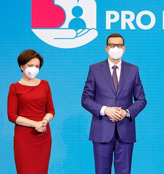 Polski Ład. 500 plus i trzynaste emerytury zostają. Pierwsze zmiany dla seniorów zapowiedziane na 2022 rok