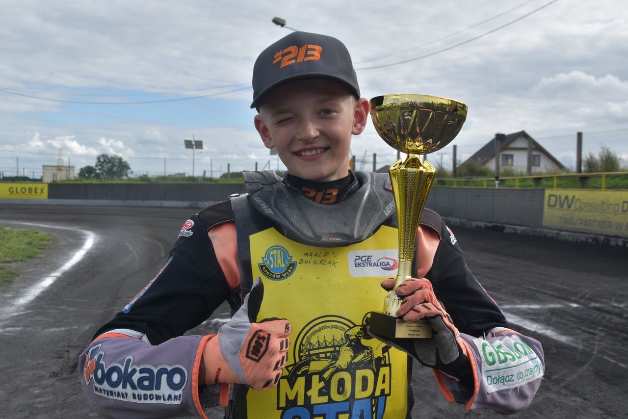 Wawrów: Dwóch stalowców na podium. Marcel Zwierzyński wywalczył miniżużlowy Puchar Ekstraligi