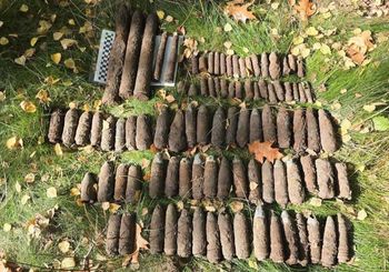 Niemal 50 kg. Niebezpieczne odkrycie w lesie pod Trzebielami