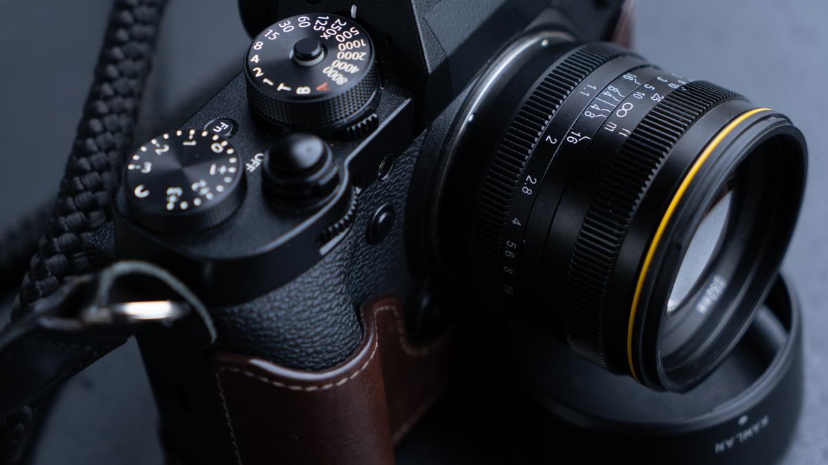 Kamlan 50 mm f/1.1 - charakterne chińskie szkło za grosze [recenzja] 1