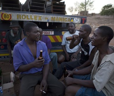 Śmiertelne zatrucia w Zambii. Wypili piwo z pastą do butów