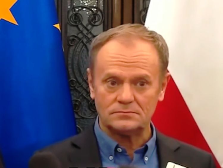 Mina Donalda Tuska po usłyszeniu słowa "inba"
