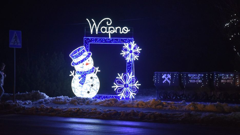 Świąteczne ozdoby w Wapnie