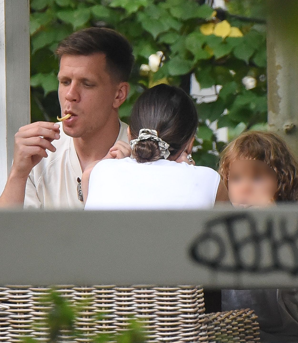 Wojciech Szczęsny i Marina Łuczenko