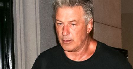 Widok rozdzierający serce. Alec Baldwin spotkał się z mężem zmarłej Halyny Hutchins