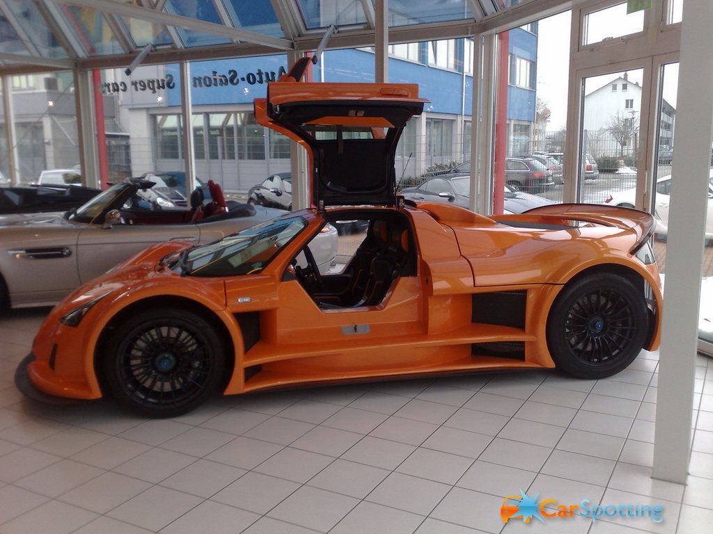 Gumpert Apollo