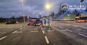 Warszawa: Uderzył w słup i uciekł pieszo. Świadkowie komentują