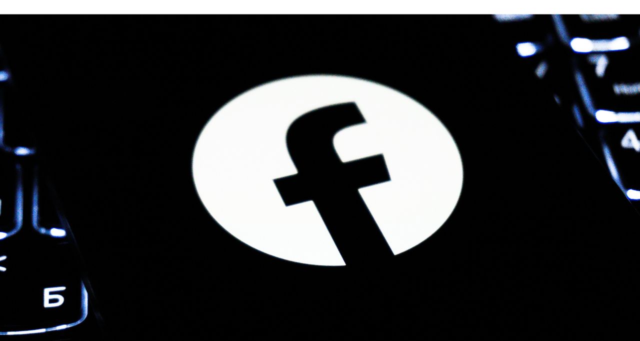 Skasowany. Jak jedna decyzja Mety może wymazać człowieka z sieci