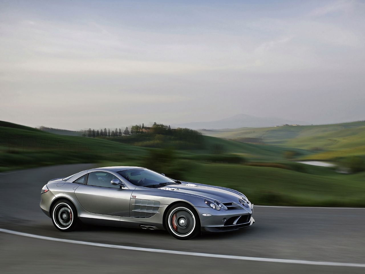 Pokolenie wcześniej: Mercedes-Benz SLR McLaren