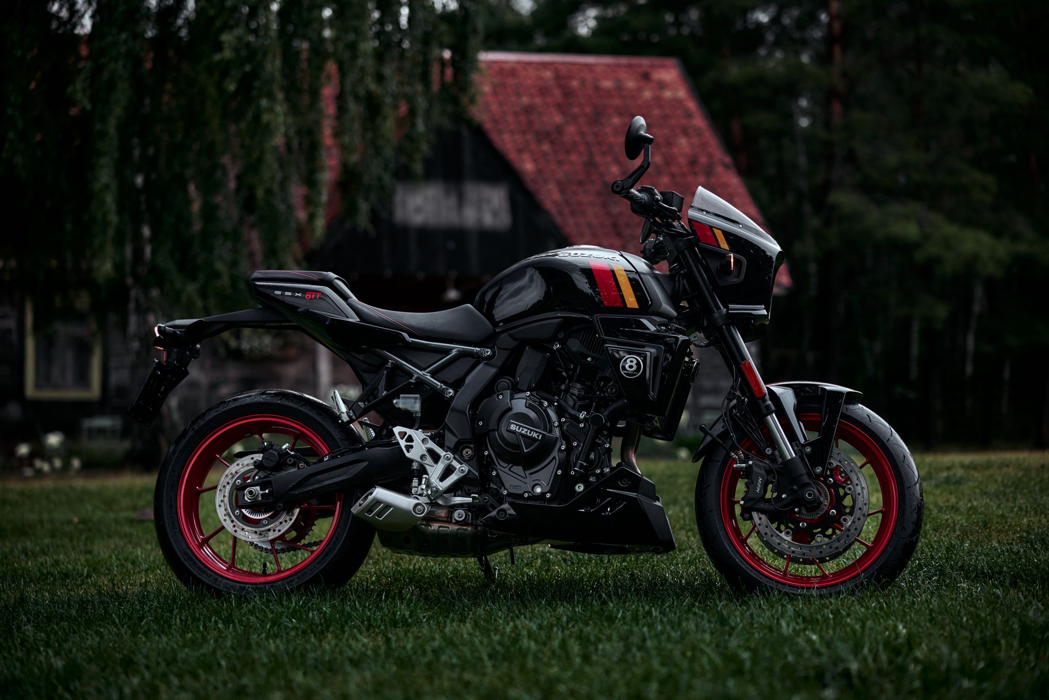Suzuki GSX-8TT