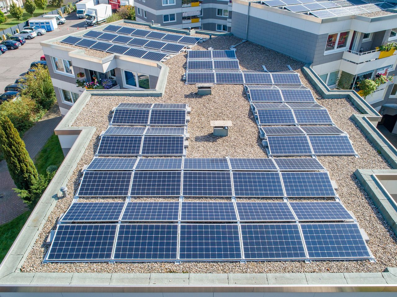 Mysłowice: Miasto stawiają na energię słoneczną. Na 29 budynkach pojawią się instalacje fotowoltaiczne
