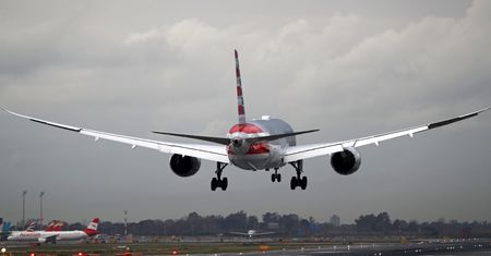 Inżynier Boeinga ujawnia. "Poważną usterkę kadłuba naprawiano siłą"