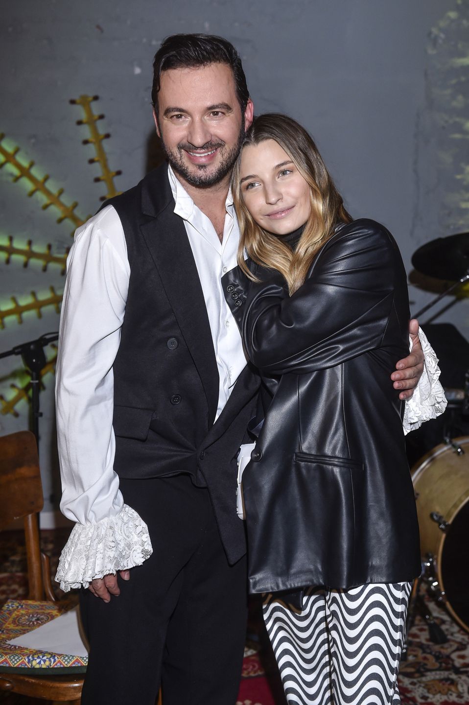 Julia Wieniawa wspiera Stefano Terrazzino podczas otwarcia jego restauracji