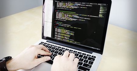 Błąd w ważnej bibliotece: tysiące serwerów pozwalają na nieautoryzowane logowanie