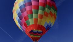 „Niesamowite podróże balonem” w Planete+