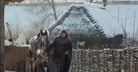 W Muzeum Wsi Lubelskiej kręcą serial „Korona Królów” [ZDJĘCIA]