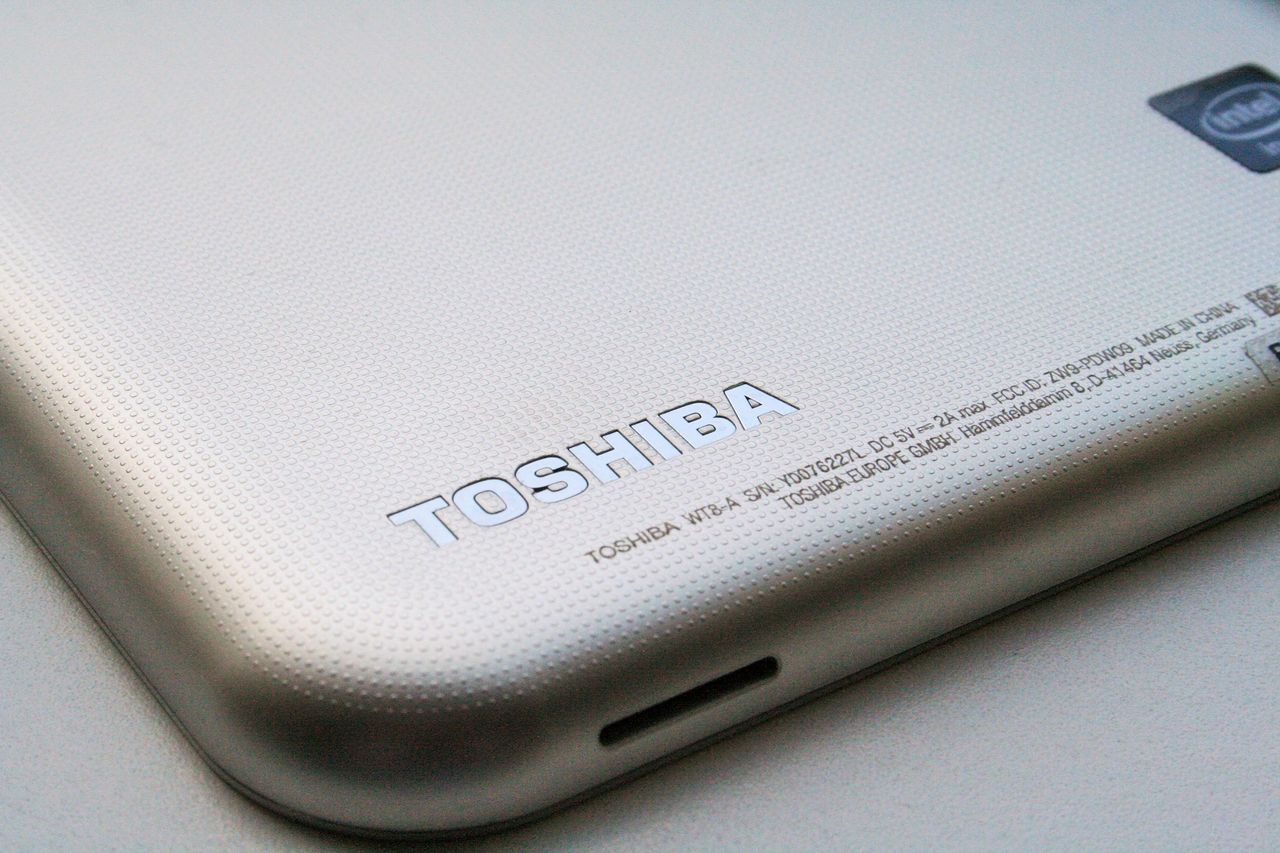 Toshiba Encore- głośniki