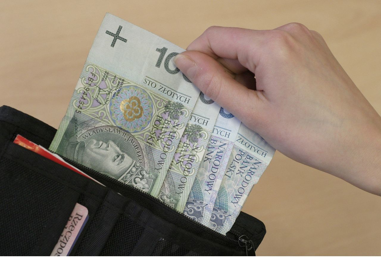 Wynagrodzenia w Łodzi poniżej średniej krajowej. Od najbogatszych Łódź dzieli przepaść