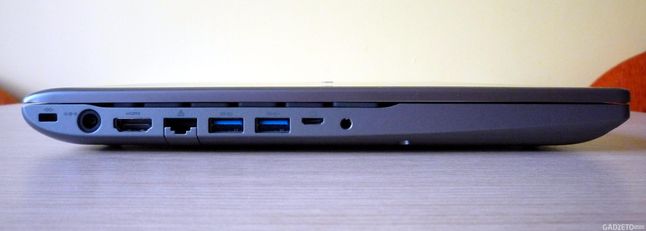 Samsung Chronos 700Z5A - ścianka lewa (Kensington Lock, zasilanie, HDMI, LAN, 2 x USB 3.0, mini VGA, audio)
