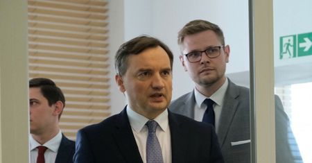 Afera z Pegasusem. Nowe ustalenia na temat zakupu systemu do szpiegowania