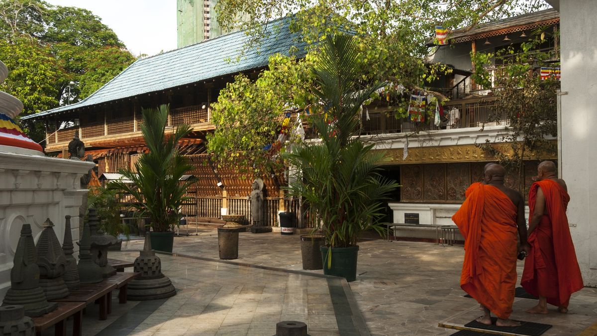 W wypadku ucierpieli mnisi (zdjęcie ilustracyjne)