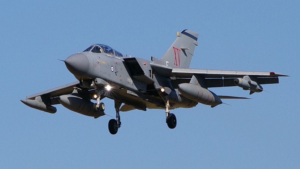 Samolot uderzeniowy Tornado w barwach Royal Air Force