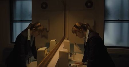 Masz dość świątecznych komedii romantycznych? Czas, byś nadrobił świetne filmy i seriale z ostatnich miesięcy