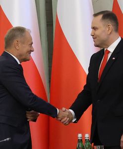 Kiedy robi się poważnie, teatr polityczny kończy się… na chwilę [OPINIA]