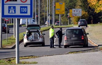 Polacy wymeldowują się z kraju. Polityka podatkowa rządu ułatwia im decyzję