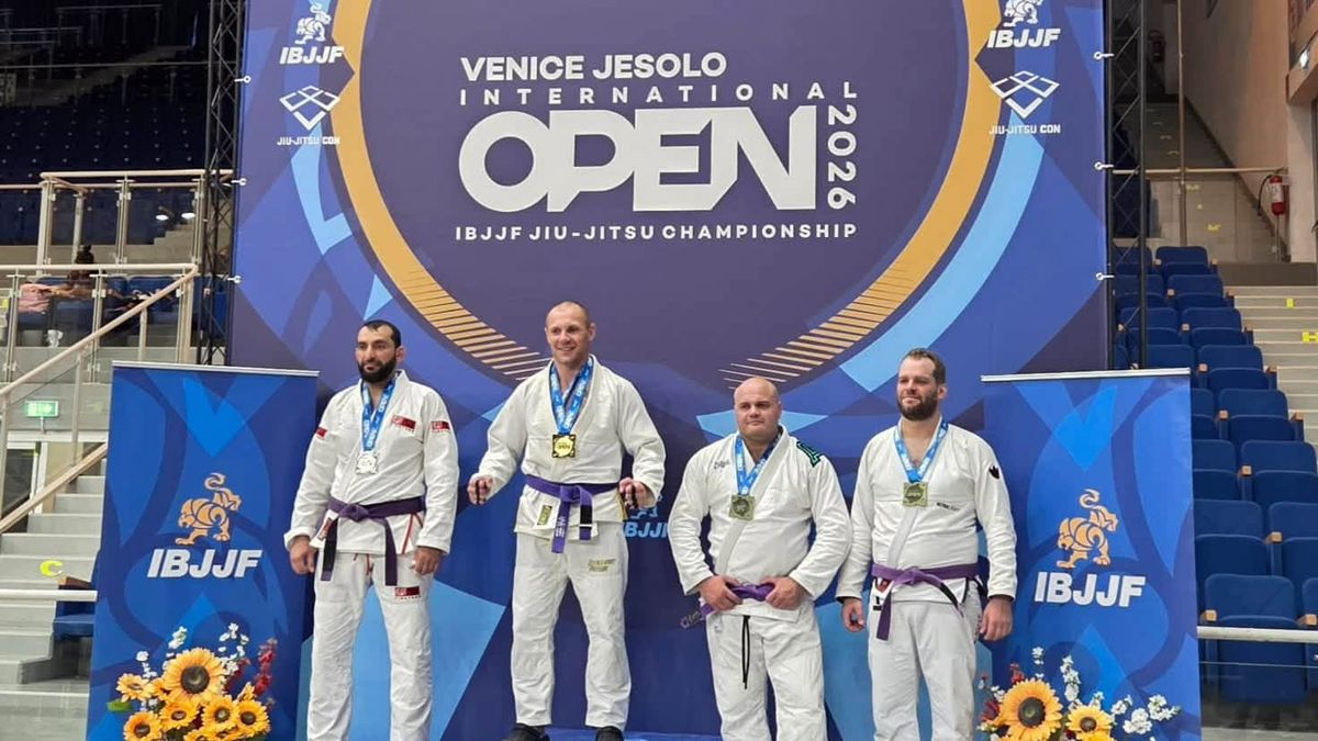 Marcin Malesa na podium 