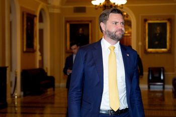 Skandal w USA. Armia podniosła poziom wody, bo Vance chciał pływać kajakiem