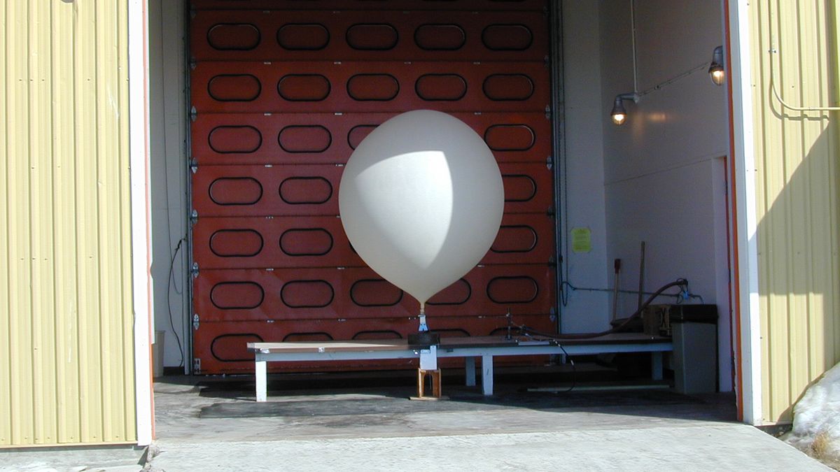 Przykładowy balon meteorologiczny z wodorem