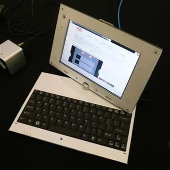 Nowy netbook od Qualcomm jest też tabletem? 1