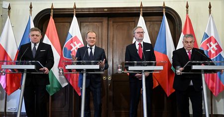 Finał szczytu z Tuskiem. Orban naciska, "niebezpieczna sytuacja"