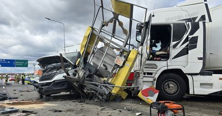 Tragiczny wypadek na A1. Prokuratura chce aresztu dla kierowcy
