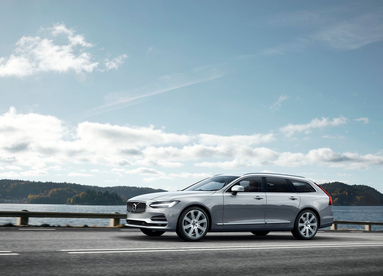 Volvo V90 (2016) - kombi ze Szwecji oficjalnie odsłonięte [aktualizacja]